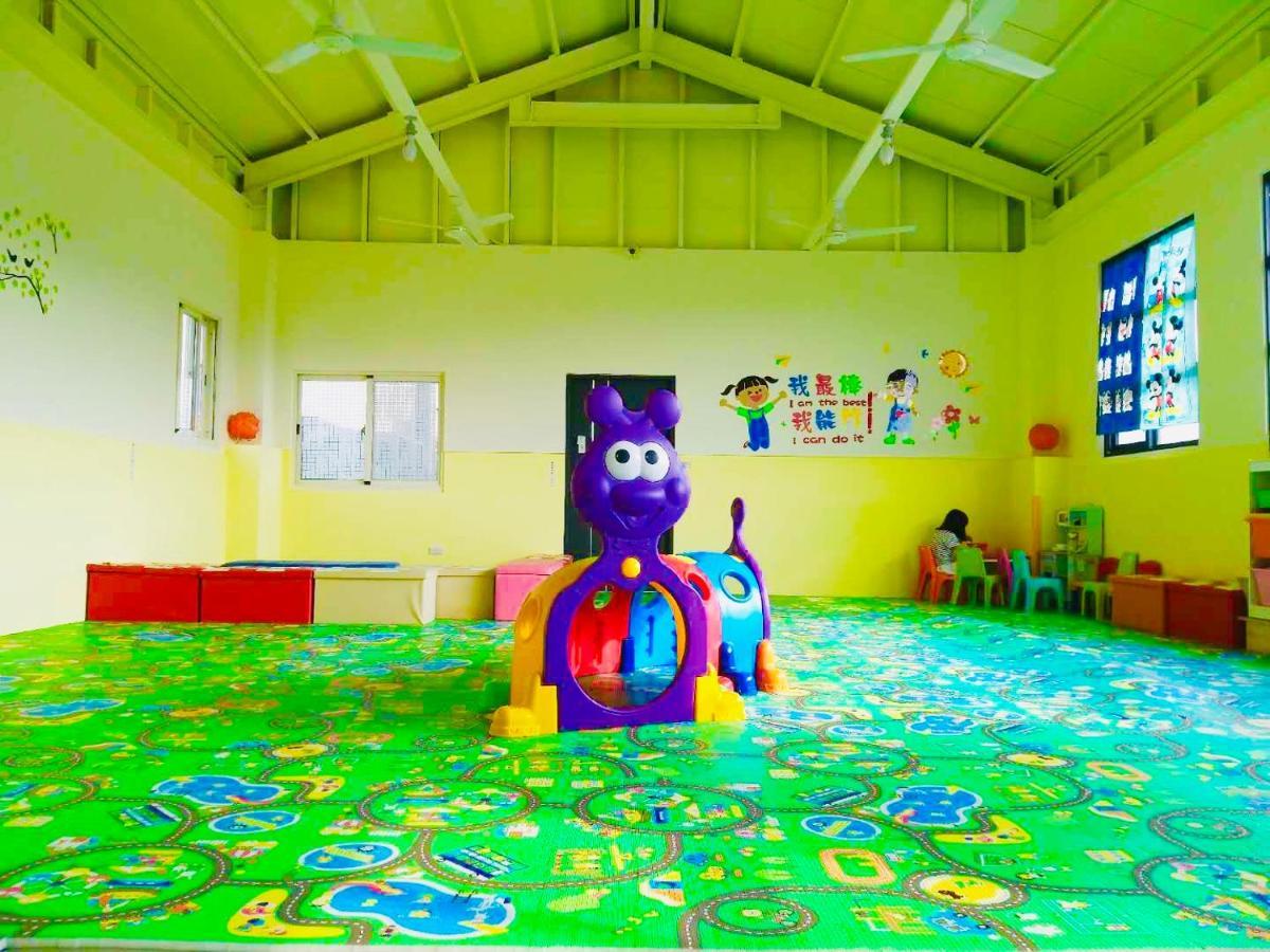 פולי Travel Light Hotel מראה חיצוני תמונה
